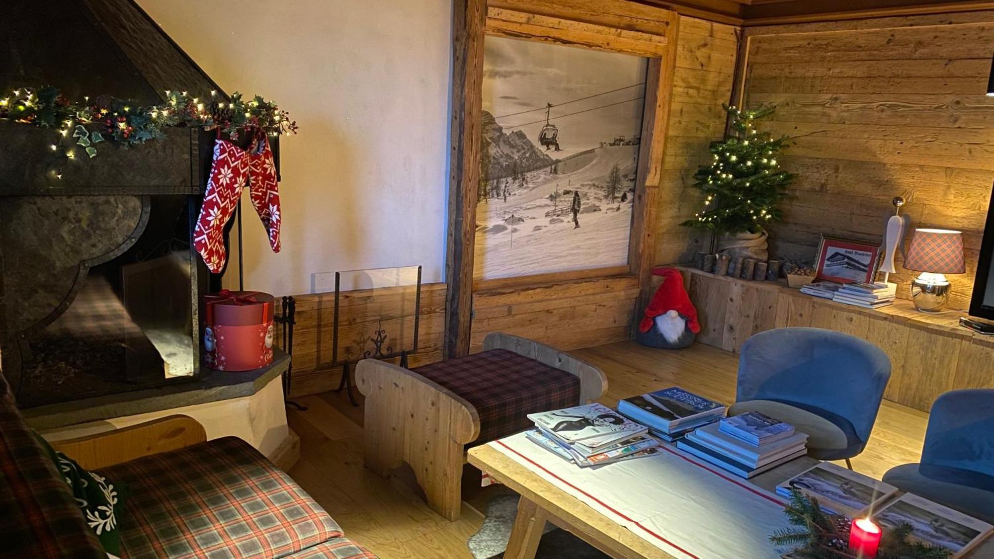 Hotel Almhof San Candido Exterior foto